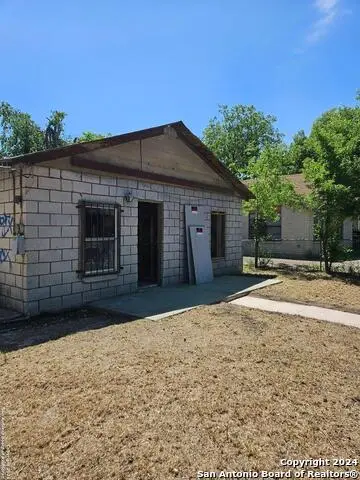 1710 Hidalgo St, San Antonio, TX 78207