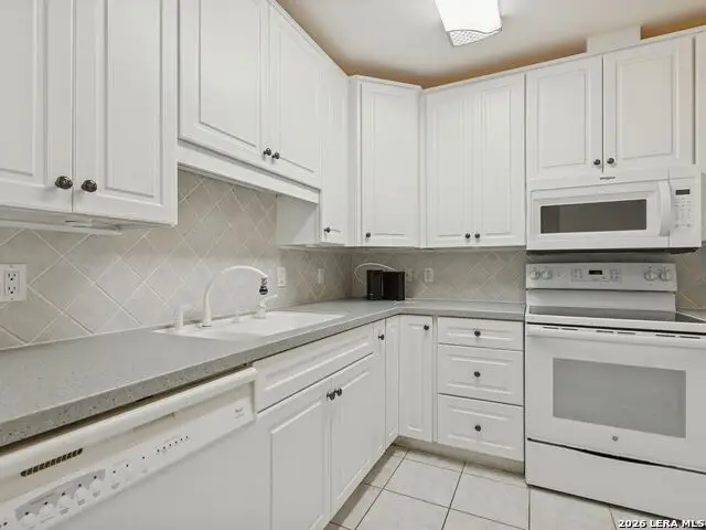 1 Towers Park Lane #1115, San Antonio, TX 78209 - #3