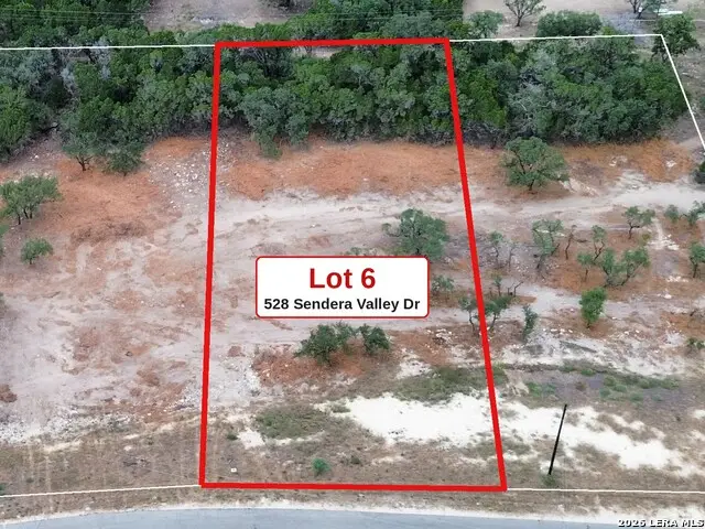 528 Sendera Valley Dr, Canyon Lake, TX 78133 - #2