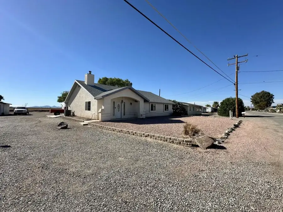 1731 Riviera Drive, Blythe, CA 92225 - #2
