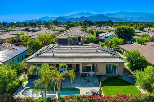 106 Batista Court, Palm Desert, CA 92211