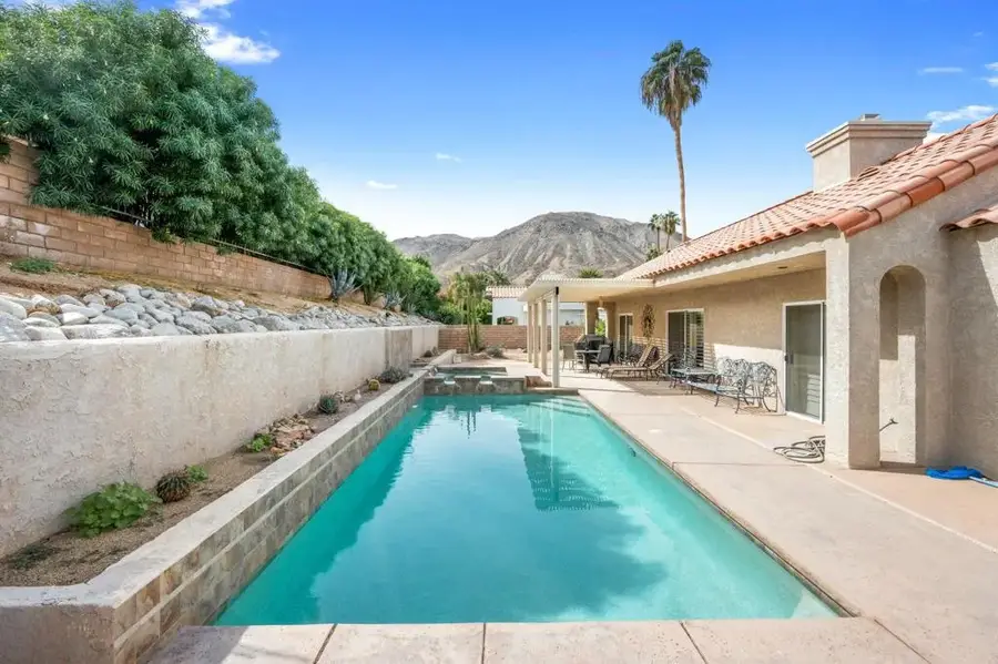109 Chelsea Circle, Palm Desert, CA 92260 - #2