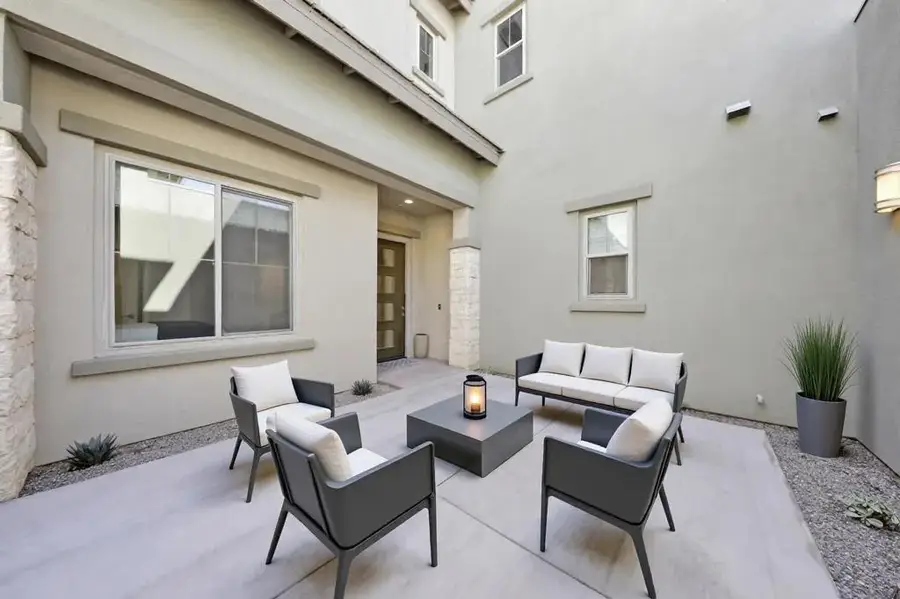 1702 Retreat Circle, Palm Desert, CA 92260 - #3