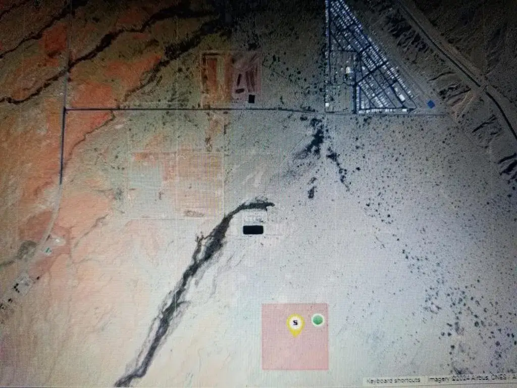 40 E Of Hot Mineral Spa, Niland, CA 92257 - #1