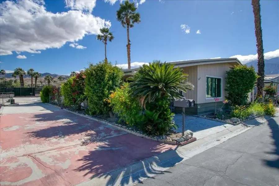 282 Saguaro Dr., Palm Springs, CA 92264 - #2