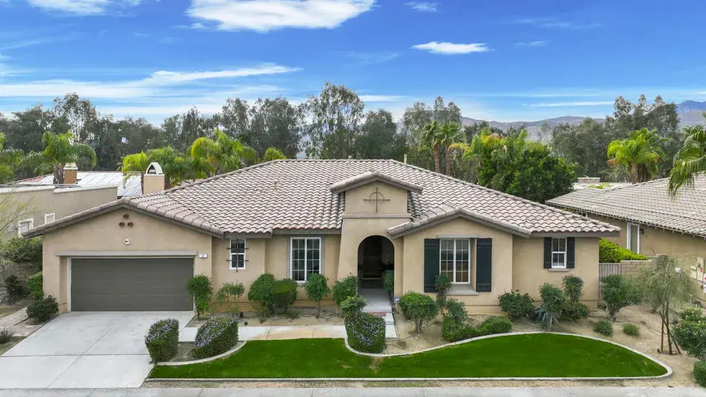 3 Clear Lake Drive, Rancho Mirage, CA 92270 - #1