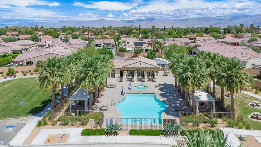 51938 Via Tolosa, La Quinta, CA 92253 - #3