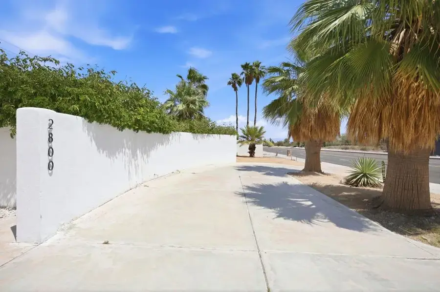 2800 E Vista Chino, Palm Springs, CA 92262 - #3