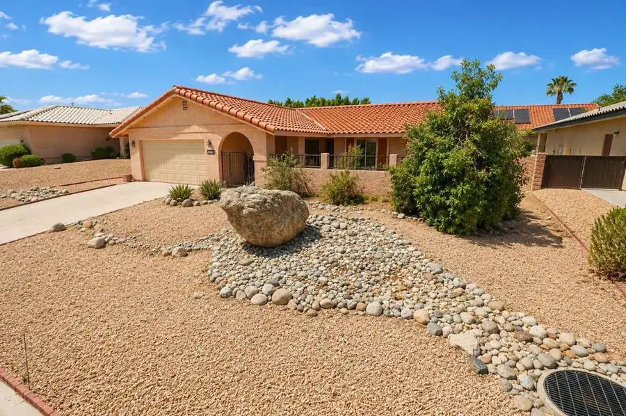9551 Capiland Road, Desert Hot Springs, CA 92240 - #2