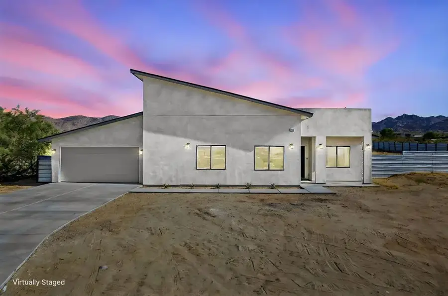 69225 Cottonwood Drive, Twentynine Palms, CA 92277 - #2
