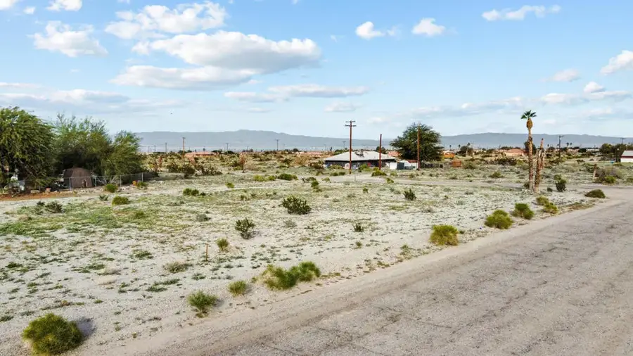 1552 Nile, Thermal, CA 92274 - #3