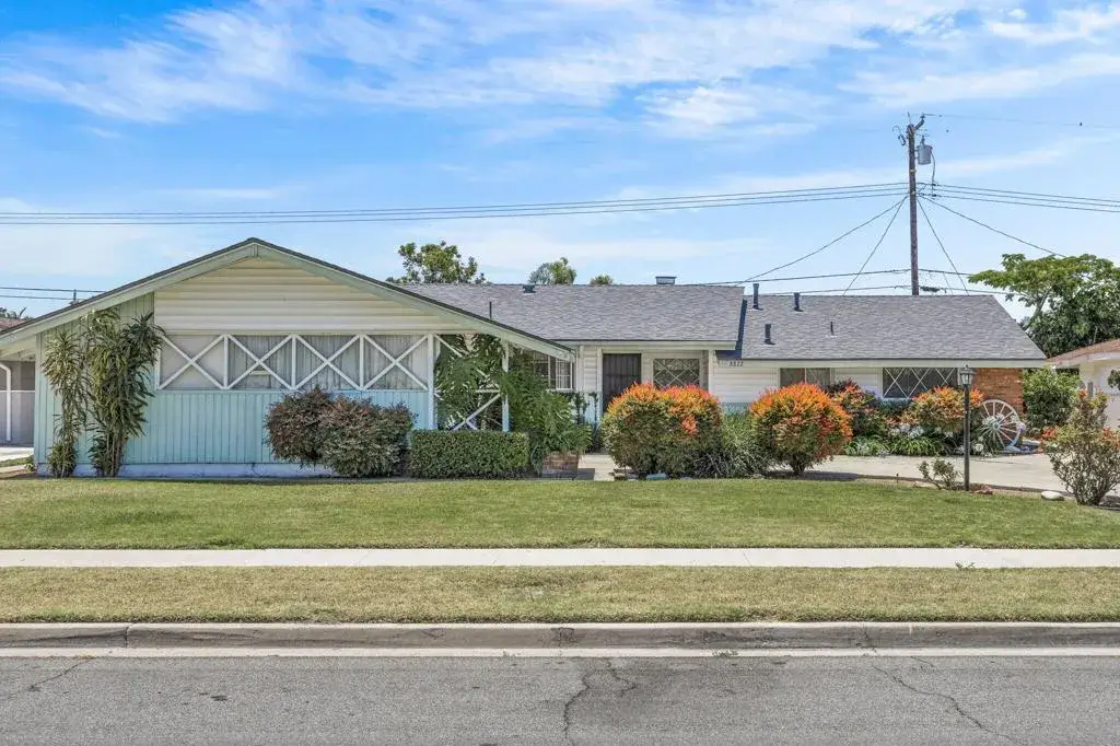 8822 Lola Avenue, Anaheim, CA 92804 - #1