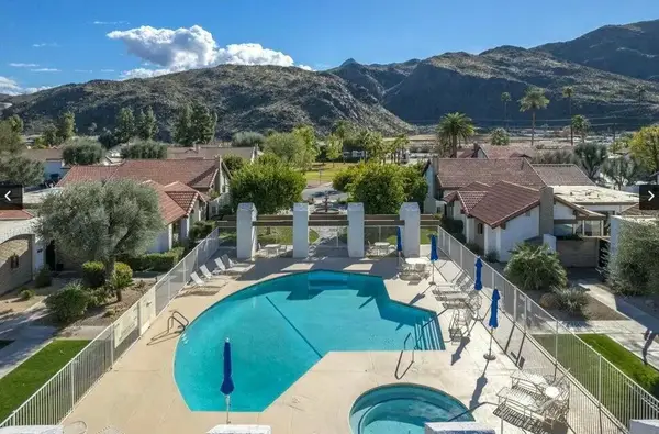 2366 E Miramonte Circle East #A, Palm Springs, CA 92264