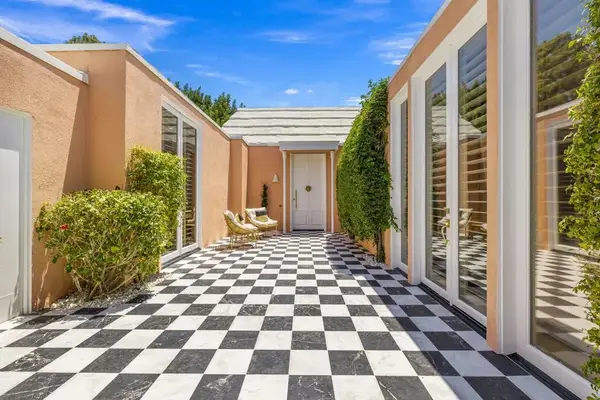 73719 Amir Drive, Palm Desert, CA 92260
