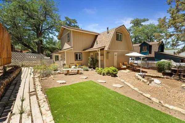 819 Holmes Lane, Sugarloaf, CA 92386