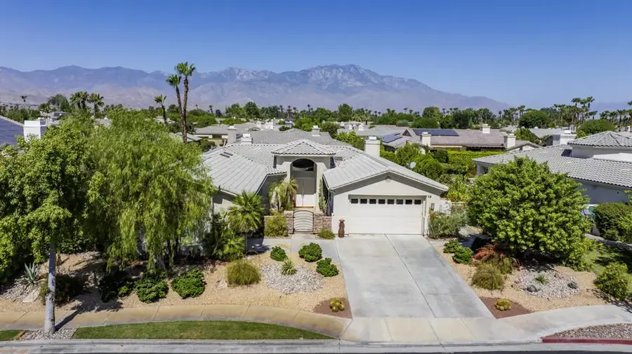 19 Scarborough Way, Rancho Mirage, CA 92270 - #2
