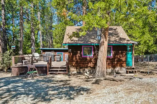 25145 Fern Valley Road, Idyllwild, CA 92549