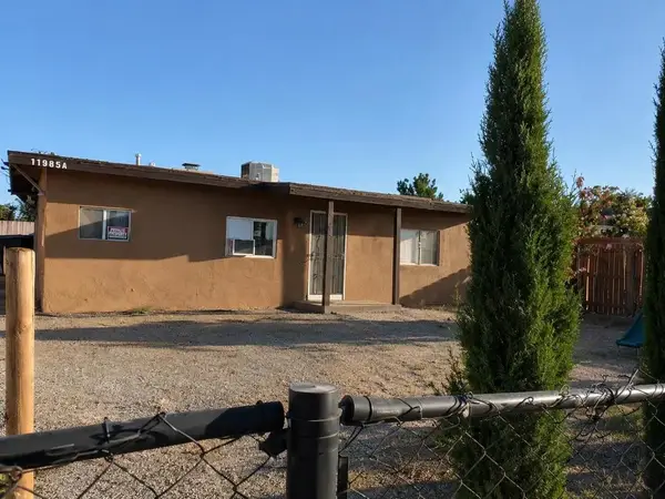 11985 Chamberlaine Way, Adelanto, CA 92301
