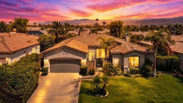 79818 Parkway Esplanade South, La Quinta, CA 92253
