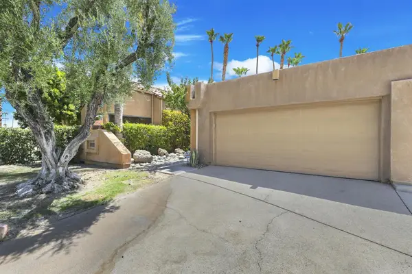 2910 Cervantes Court, Palm Springs, CA 92264
