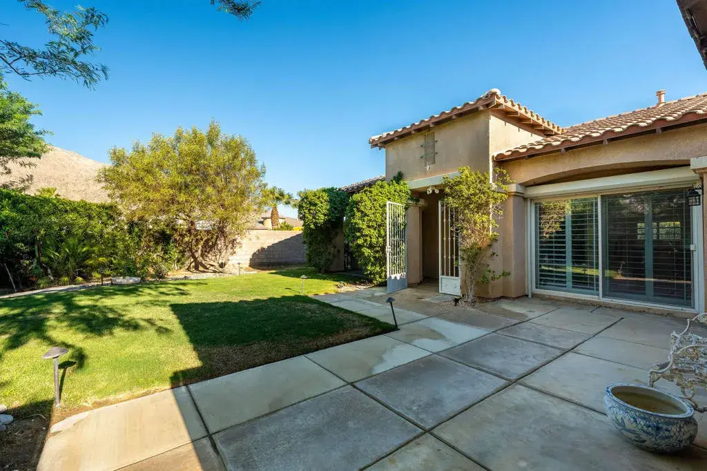 992 Mira Grande, Palm Springs, CA 92262 - #1