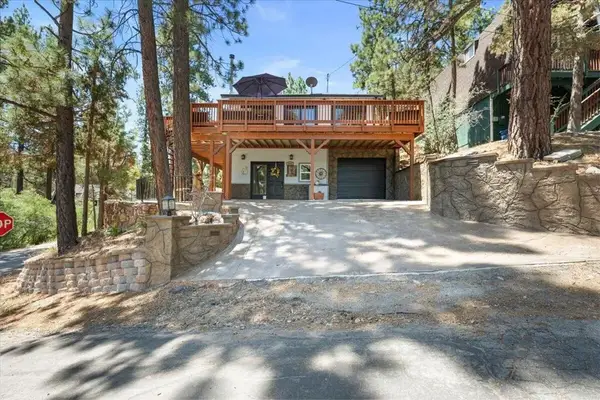 300 Hilltop Lane, Big Bear, CA 92314