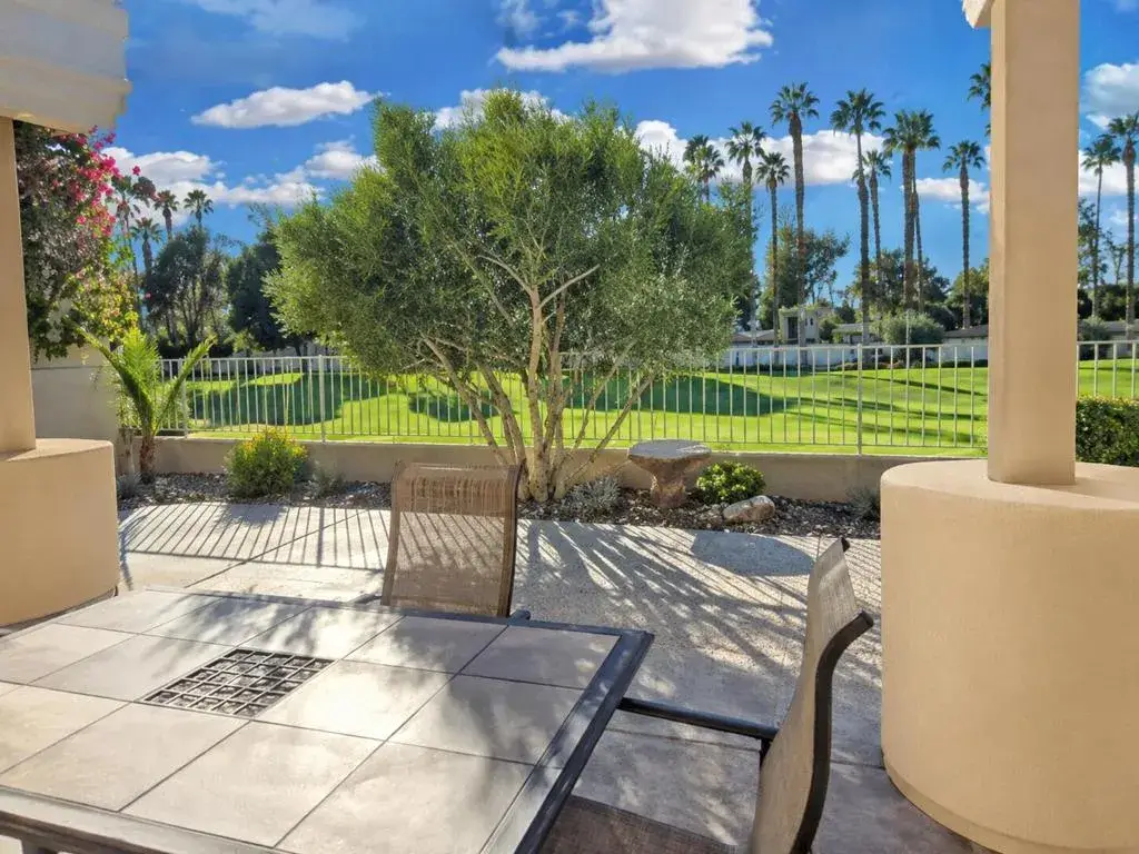 285 Kavenish Drive, Rancho Mirage, CA 92270 - #1