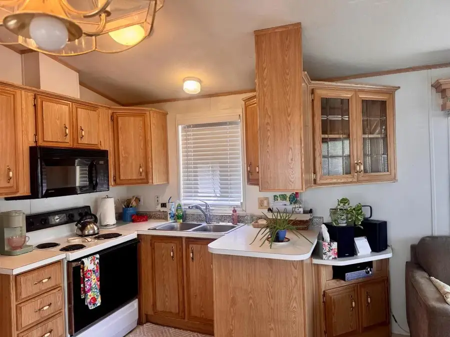 7484 Kickapoo, Yucca Valley, CA 92284 - #2