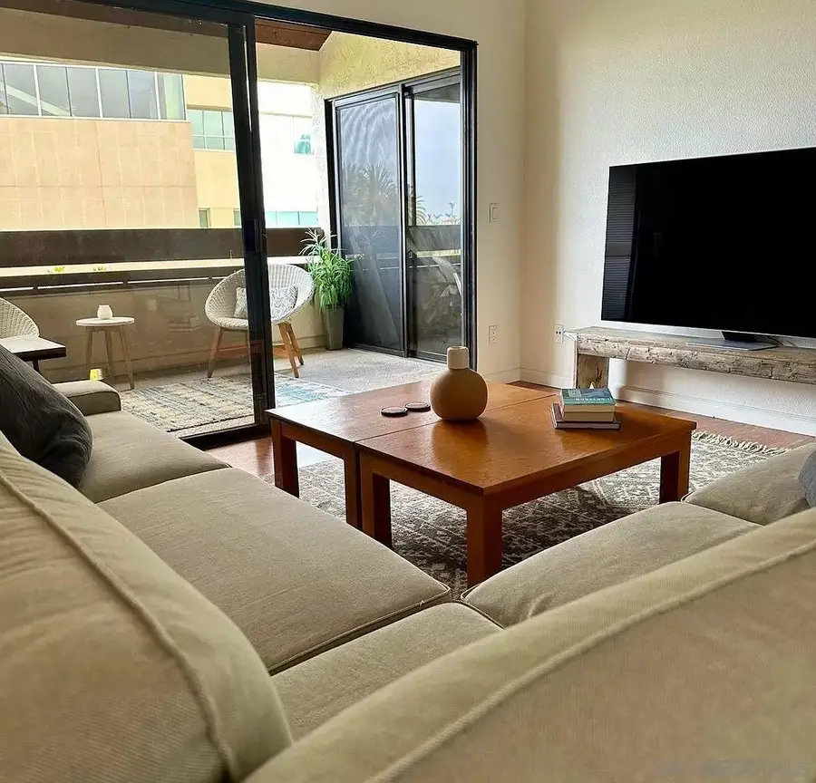 376 Center St #304, Chula Vista, CA 91910 - #2