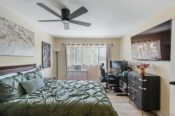 9757 Caminito Cuadro, San Diego, CA 92129