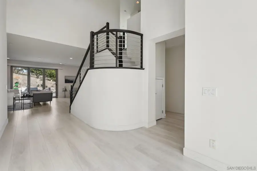 5970 Shaw Lopez Row, San Diego, CA 92121 - #3