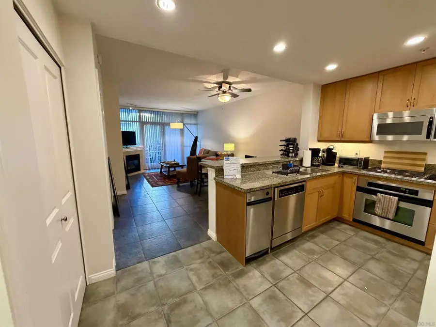 850 Beech St #214, San Diego, CA 92101 - Image #3