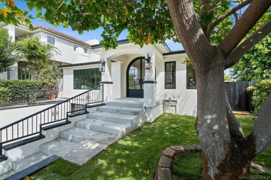 375 E Ave, Coronado, CA 92118 - Image #3