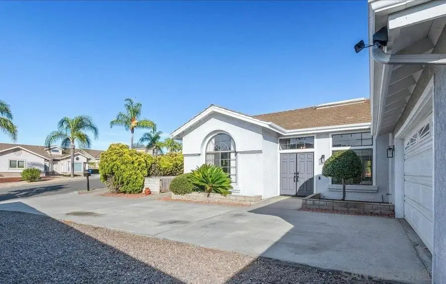 1761 Pinehurst Ave, Escondido, CA 92026 - Image #3