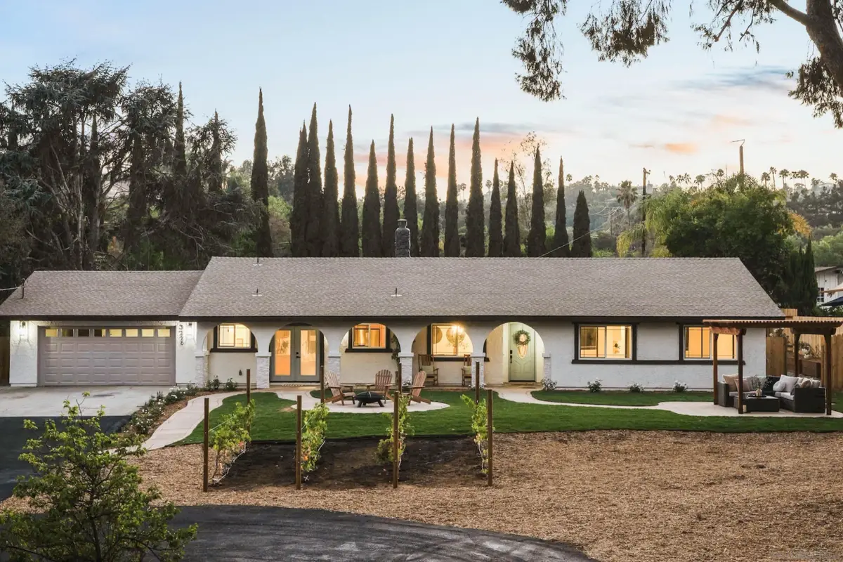 3226 Summit Drive, Escondido, CA 92025 - Image #1
