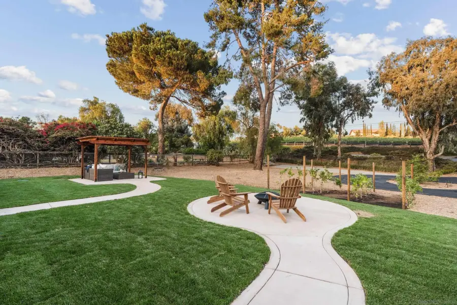 3226 Summit Drive, Escondido, CA 92025 - Image #2