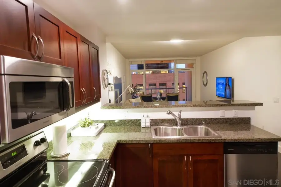 427 9th Ave #601, San Diego, CA 92101 - Image #3