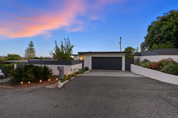 720 W Fig Street, Fallbrook, CA 92028