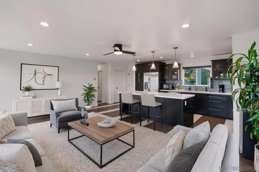 720 W Fig Street, Fallbrook, CA 92028 - Image #3