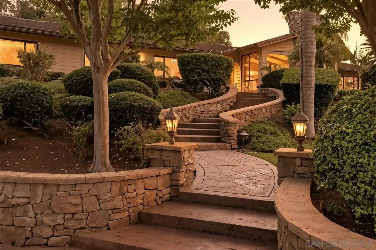 2927 Circle Drive, Escondido, CA 92029 - Image #1