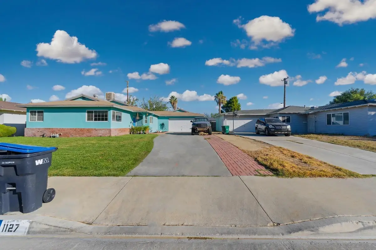 1127 Ave J9 West, Lancaster, CA 93534 - Image #1