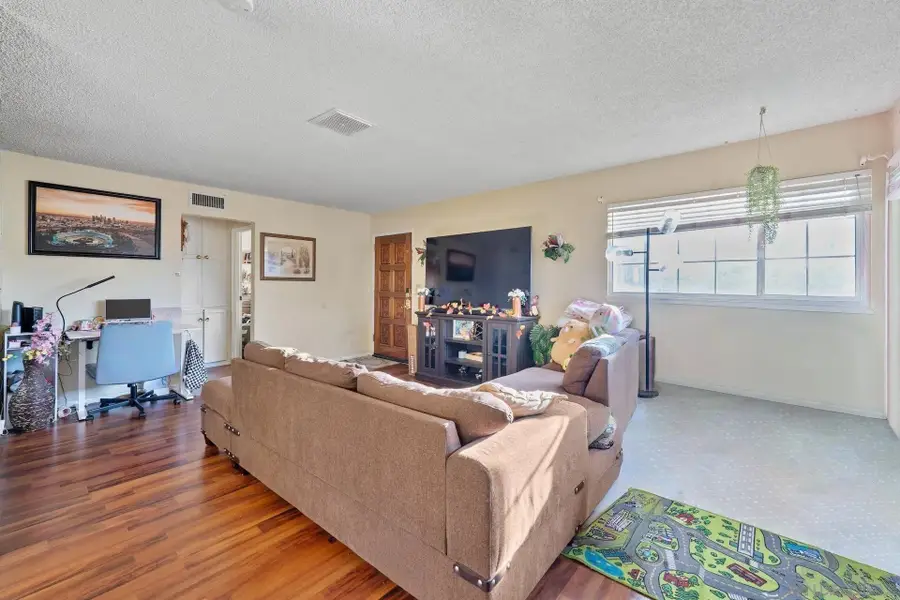 1127 Ave J9 West, Lancaster, CA 93534 - Image #3