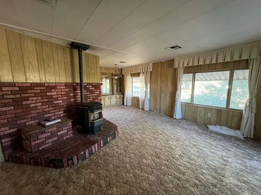 101 Jones St, Bodfish, CA 93205 - Image #3