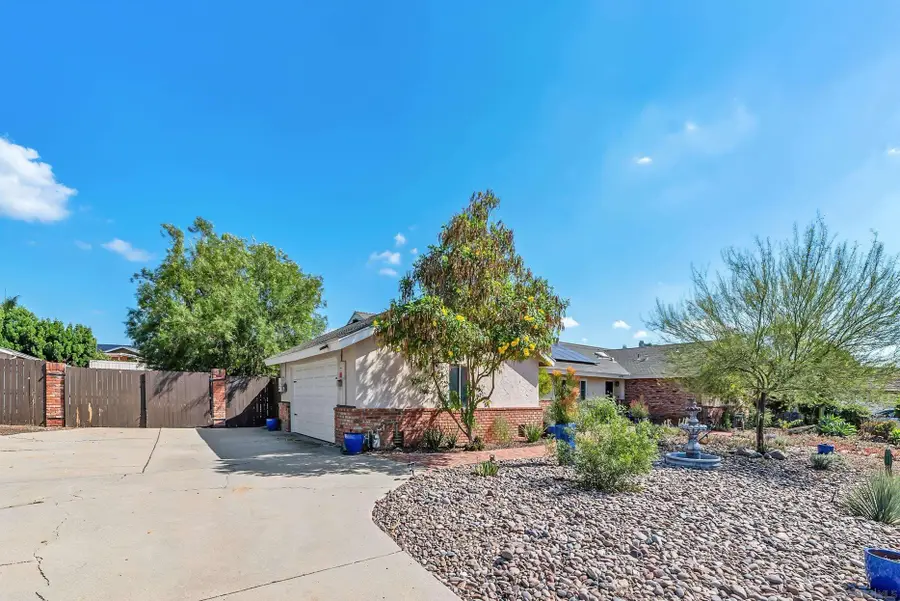 1803 Hillsdale Ln, El Cajon, CA 92019 - Image #2