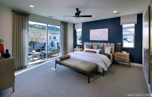 709 Meadowood St #328, Fallbrook, CA 92028