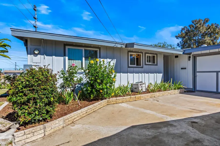 5161 Roscrea Ave, San Diego, CA 92117 - Image #2