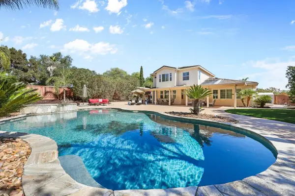 824 Hillcrest Ter, Fallbrook, CA 92028