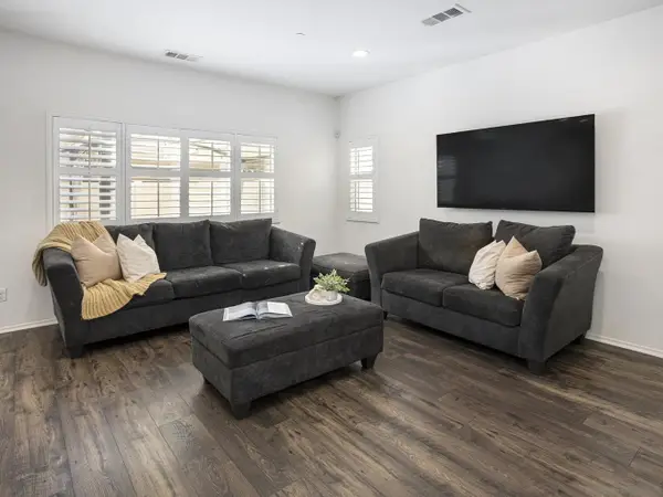 35406 Brown Galloway Ln, Fallbrook, CA 92028