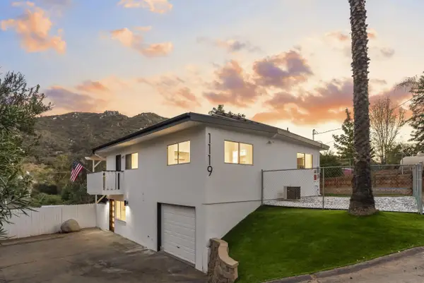 1119 Saint George Dr, El Cajon, CA 92019