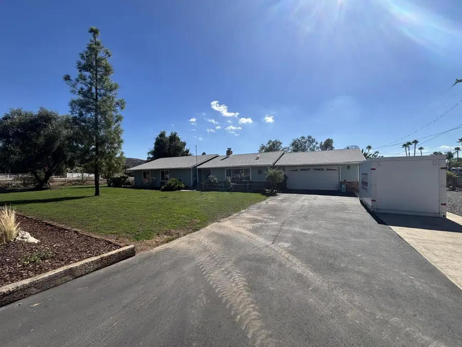 706 Hanson Lane, Ramona, CA 92065 - Image #2